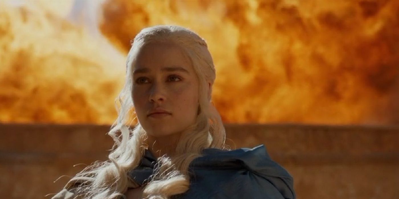 Emilia Clarke als Daenerys Targaryen in Game of Thrones aanbevolen