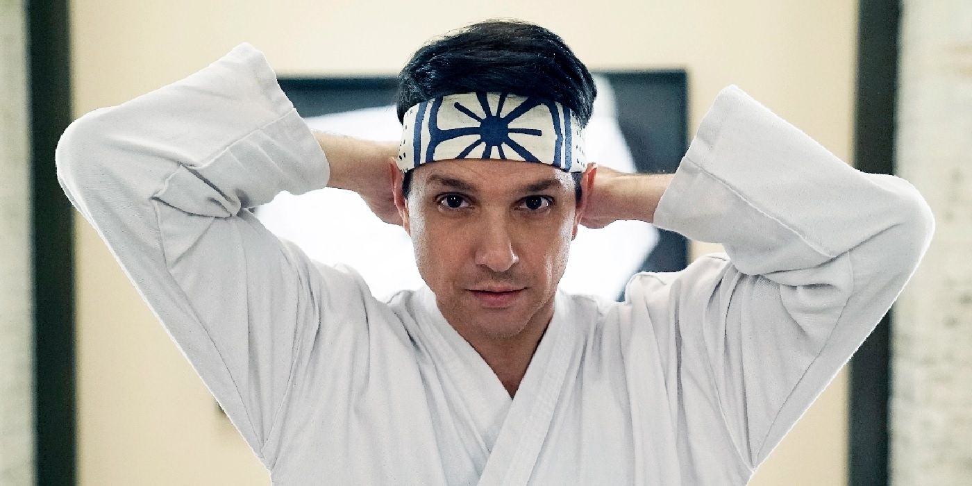 Hoe Cobra Kai seizoen 4 Ralph Macchio's Karate Kid 3 Wounds-Header geneest