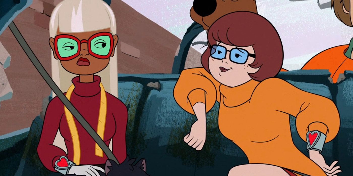 Velma Dinkley probeert indruk te maken op Coco Diablo in de animatiefilm Trick or Treat Scooby-Doo!